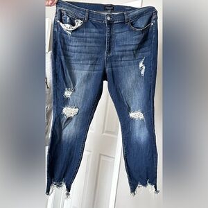 Judy Blue size 22 distressed Med Blue Skinny Jeans